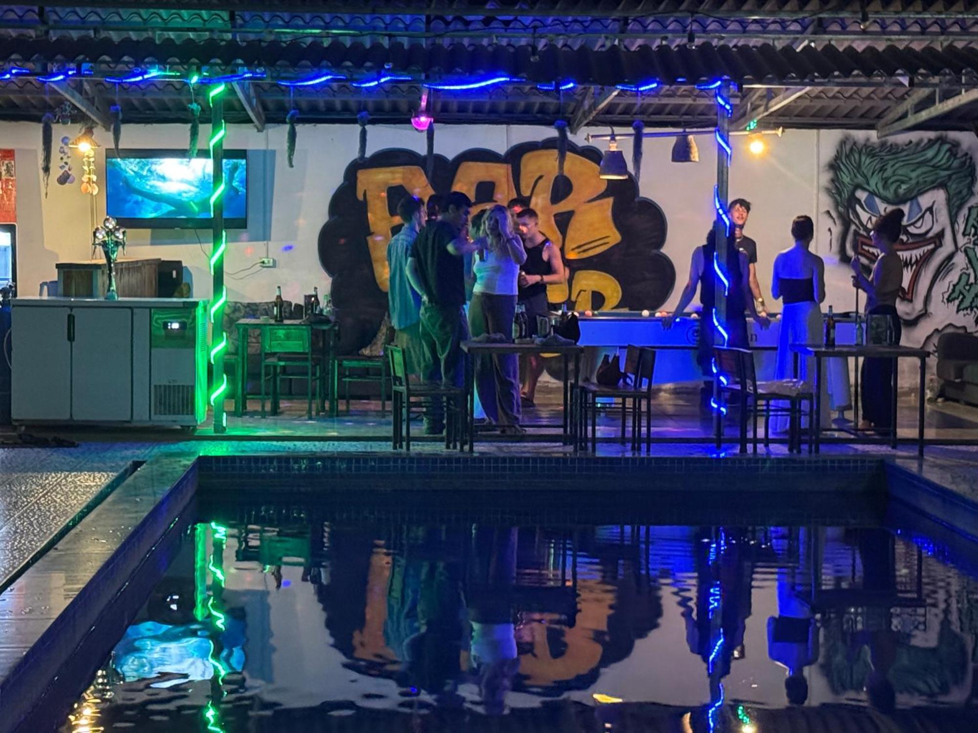 Vang Vieng Backpackers Hostel Exteriér fotografie